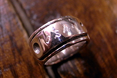 �k�C�����s�@�u����M�t�g�v�u�����h�@Fortunate Gift Jewelry�@�V���o�[��(�␻�j�̃x�r�[�����O�@��̃����O