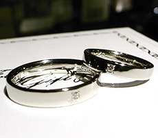 北海道滝川市二人で作るマリッジリングプラチナ900にダイヤモンドのペア