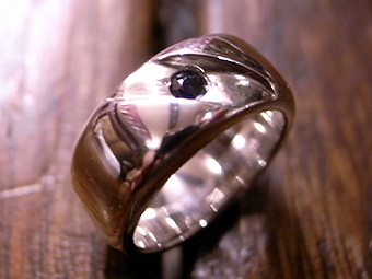 �u����M�t�g�v�u�����h�@Fortunate Gift Jewelry�@��̃x�r�[�����O-03�@�k�C�����s