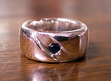 �u����M�t�g�v�u�����h�@Fortunate Gift Jewelry�@��̃x�r�[�����O-03�@�k�C�����s