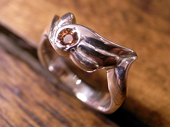 �u����M�t�g�v�u�����h�@Fortunate Gift Jewelry�@��̃x�r�[�����O-04�@�k�C�����s